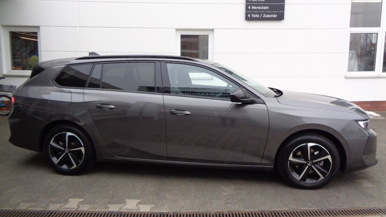 Opel Astra Sports Tourer 1.2l Edition, Bild 3 von 14