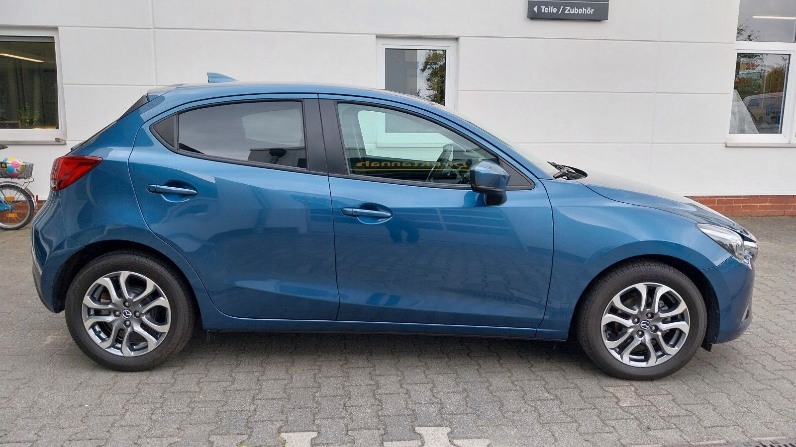 Mazda 2 1.5l Kizoku Intense, Bild 3 von 15