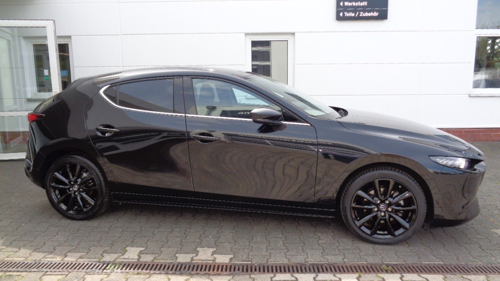 Mazda 3 Exclusive-Line 186 Automatik, Bild 3 von 13