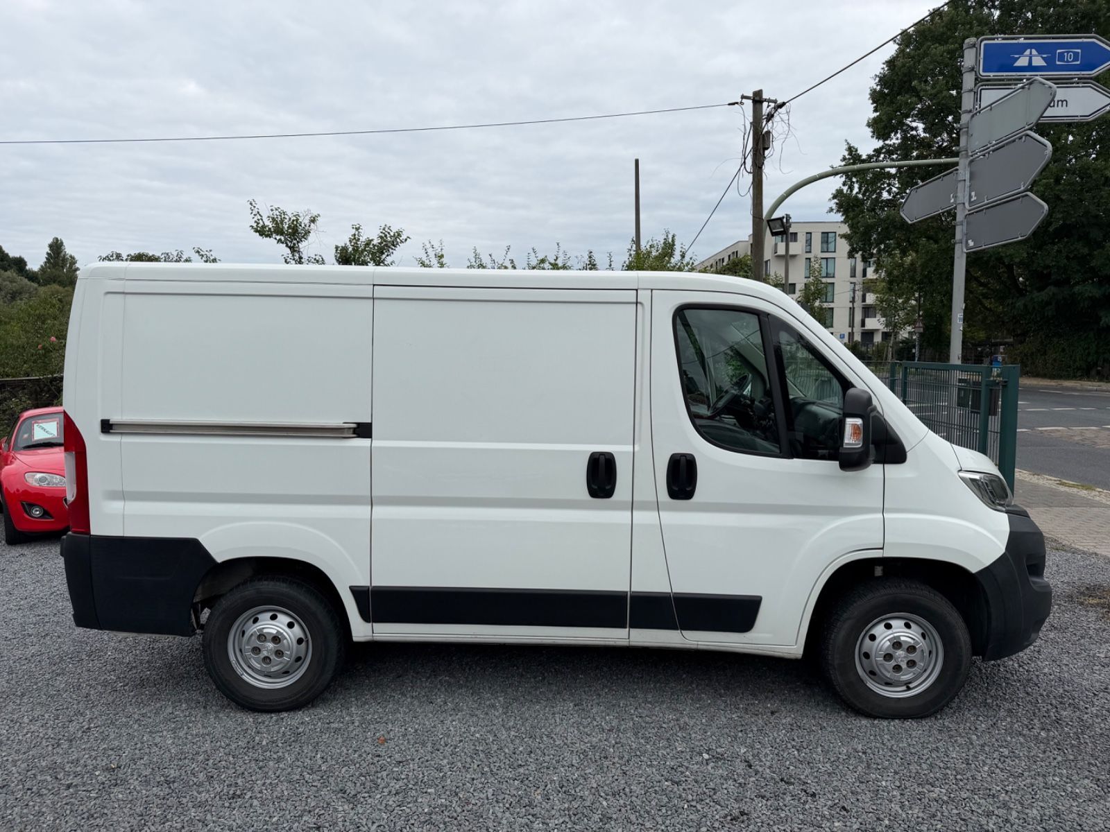 Peugeot Boxer Kasten 330 L1H1 Premium+KLIMA+NAVI+KAMERA+, Bild 4 von 17