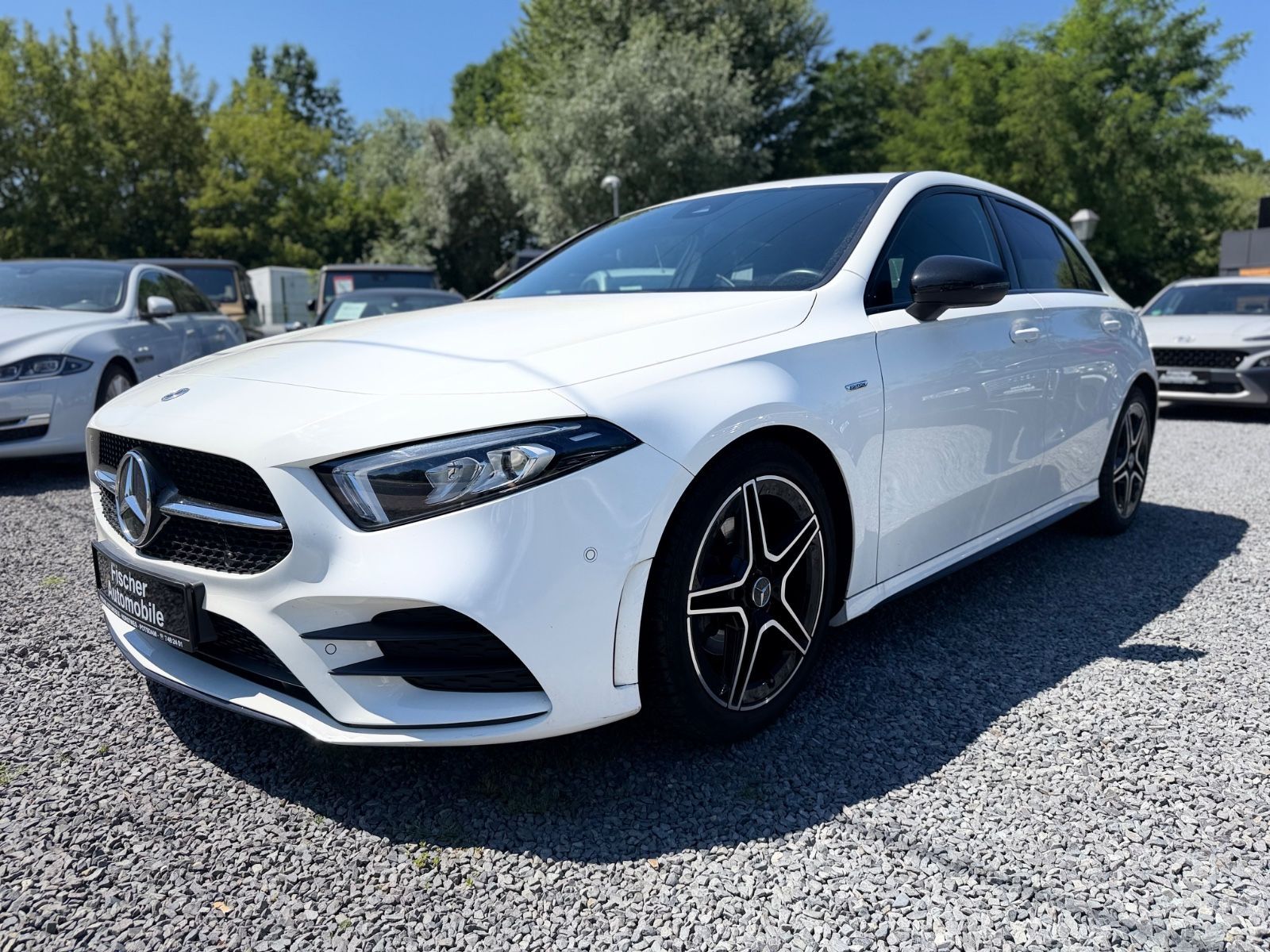 Mercedes-Benz A 200 Edition 2020+AMG+LEDER+NAVI+LED+, Bild 1 von 16