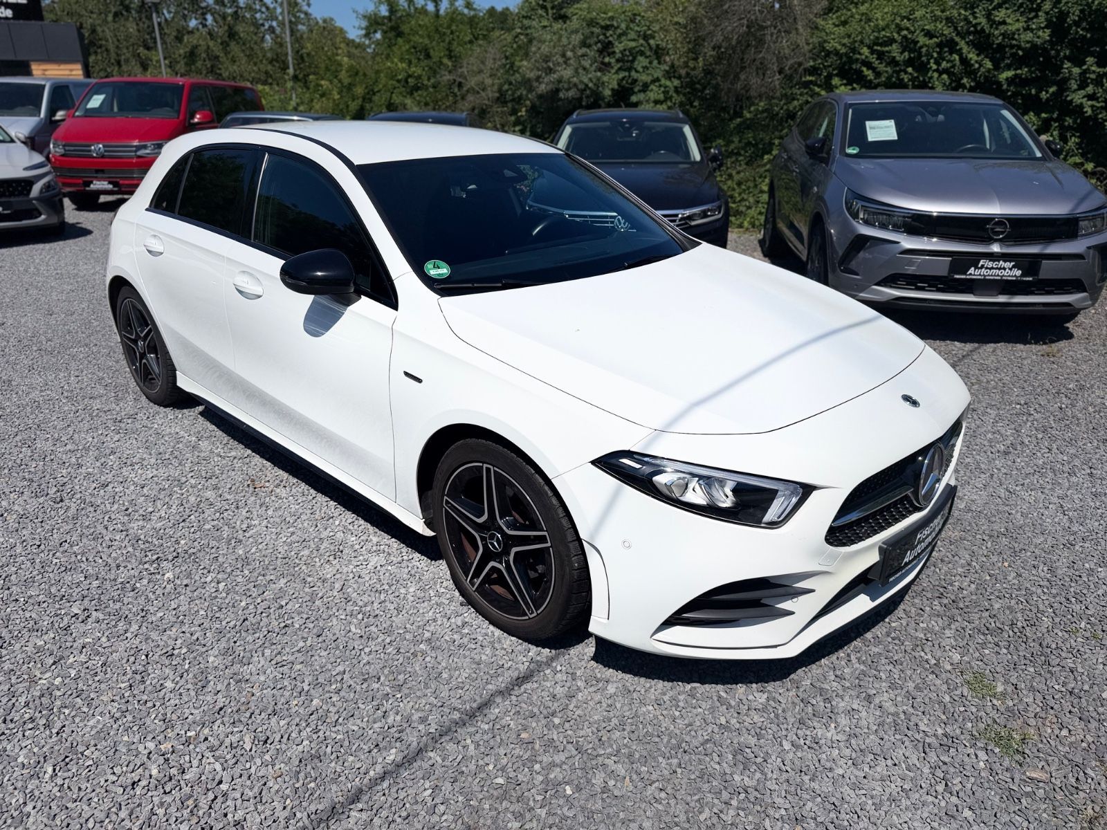 Mercedes-Benz A 200 Edition 2020+AMG+LEDER+NAVI+LED+, Bild 3 von 16