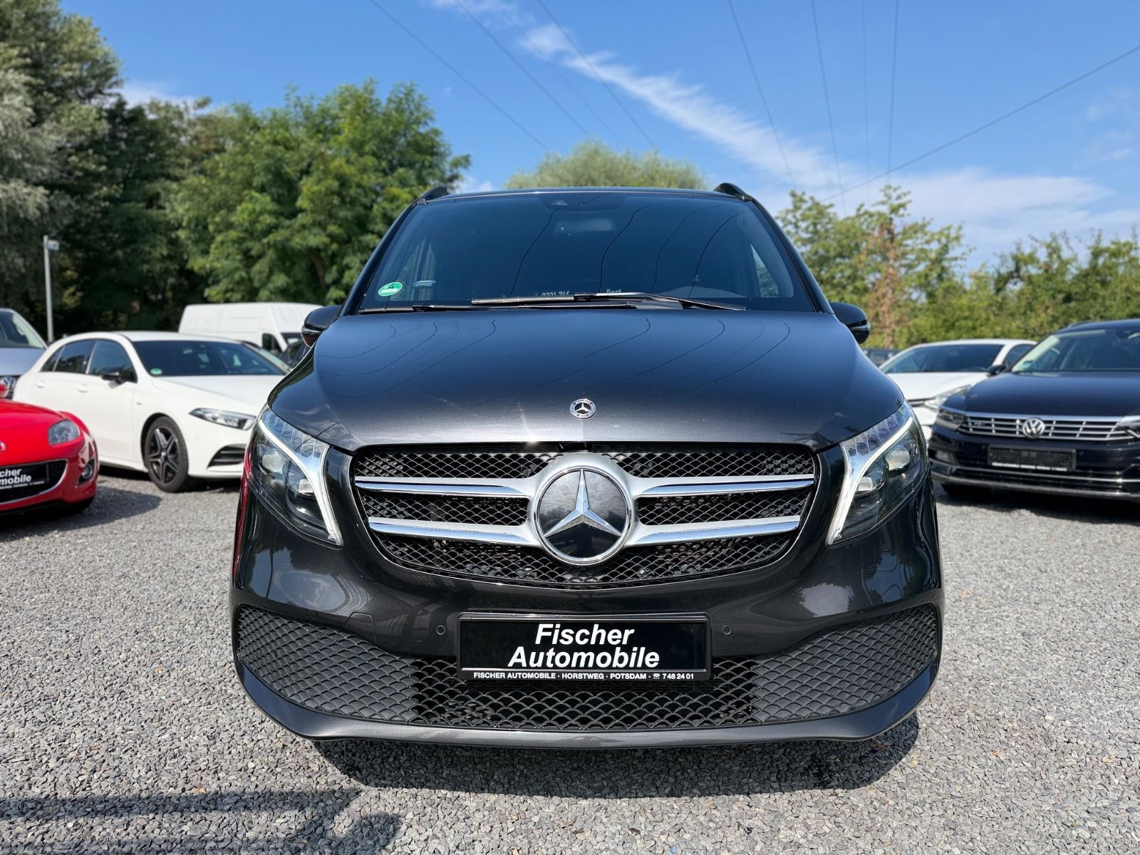 Mercedes-Benz V 300 +AUTOM+NAVI+LED+BURMESTER+STAND.H, Bild 2 von 20